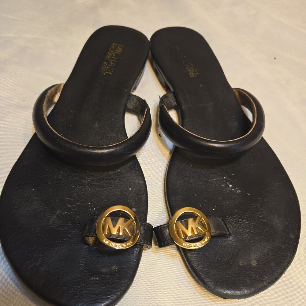 (SIZE 8.5 M) Michael Kors Leather Sandles
